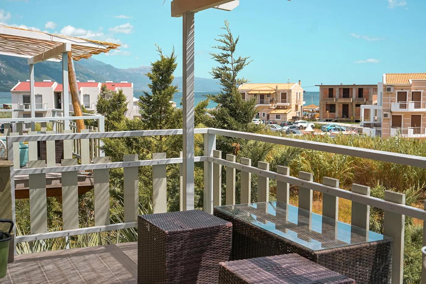 Mak Home Luxury Apartments Nafpaktos Ngoại thất bức ảnh